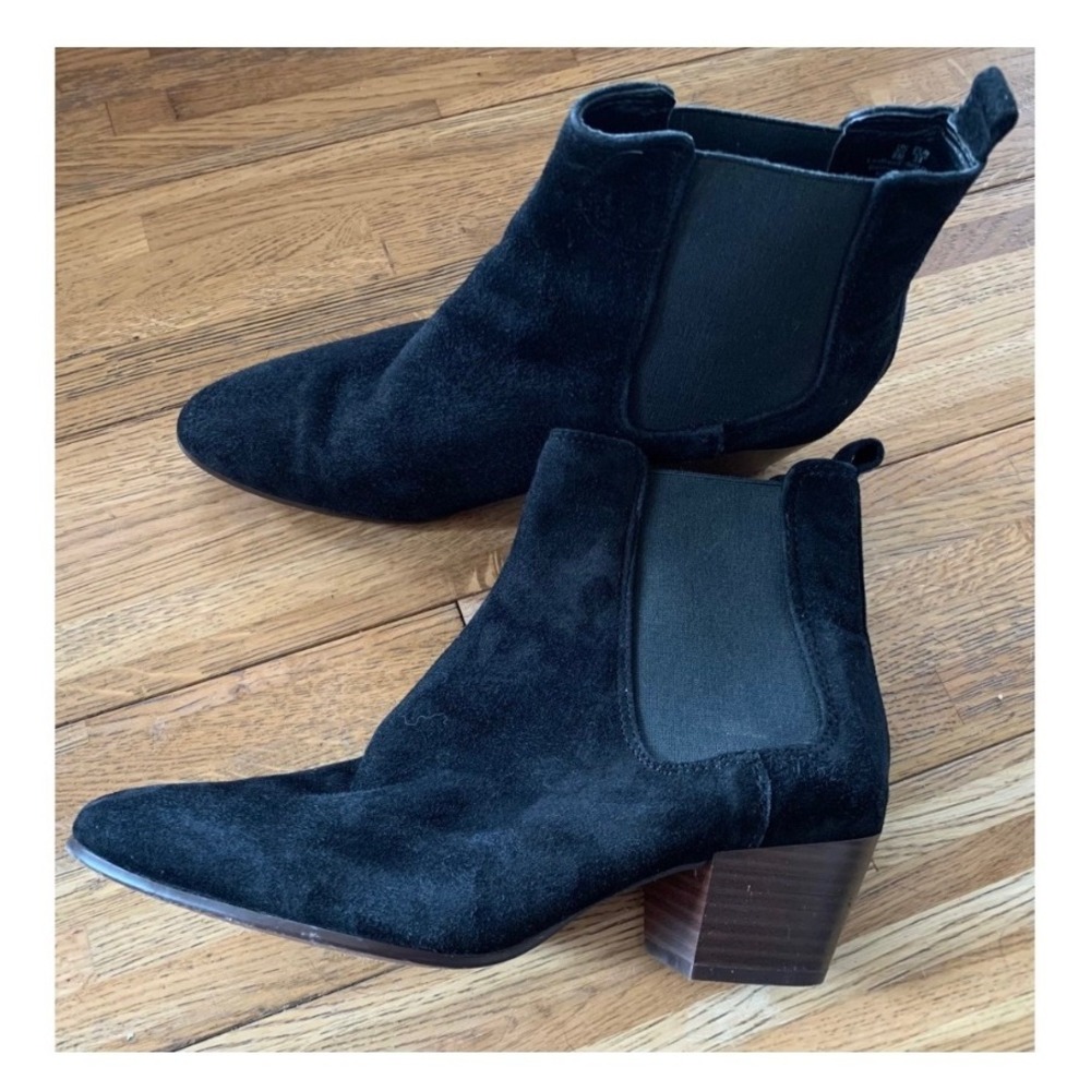 Sam Edelman Black Suede Chelsea Boots Ankle Pointed Toe Minimalist 8 Retro